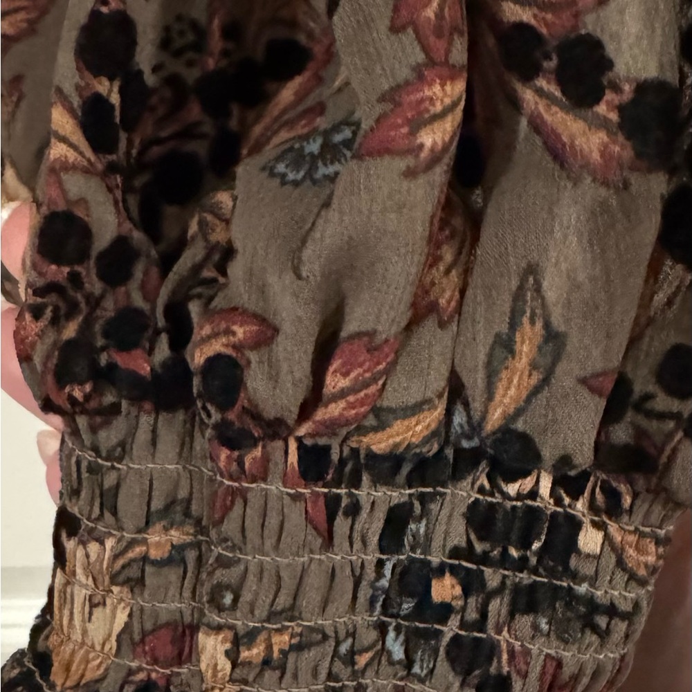 Knox Rose Multicolor Smocked blouse - Picture 6 of 6